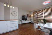 Prodej bytu 3+kk, 70 m2, Olomouc, ul. Jeremiášova, cena 7400000 CZK / objekt, nabízí 